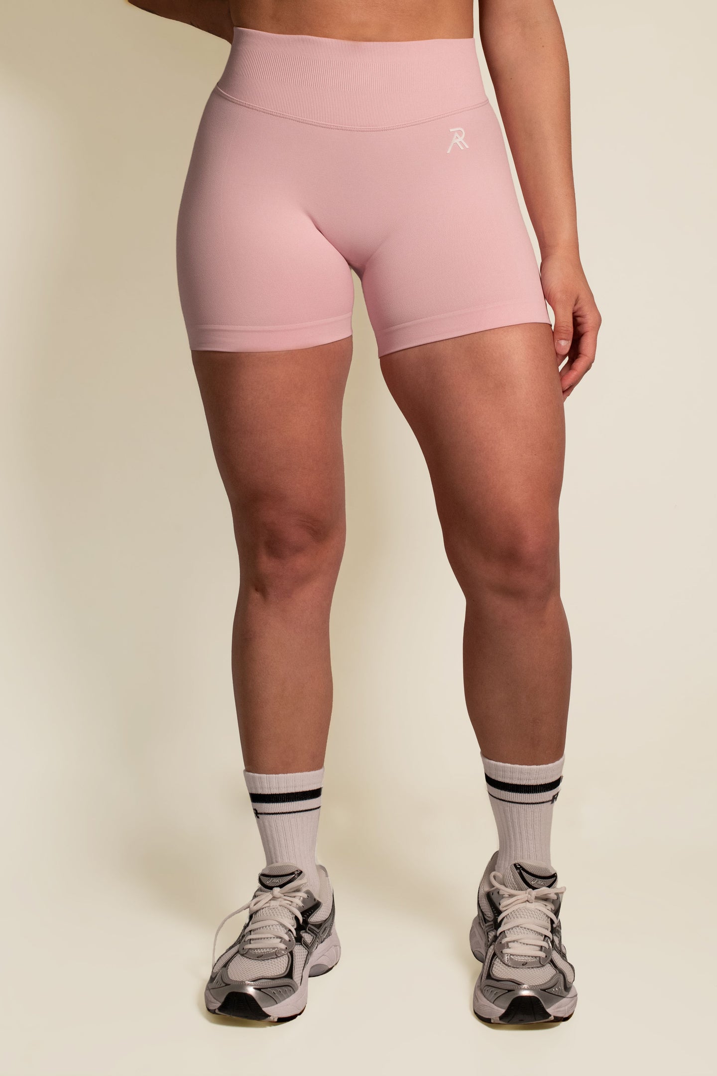 AURA SHORTS - SOFT PINK