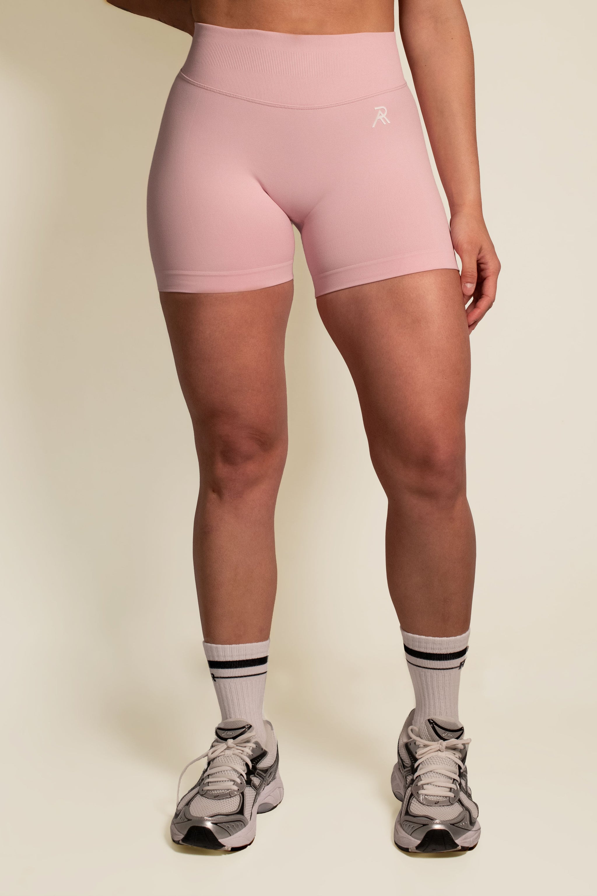 AURA SHORTS - SOFT PINK