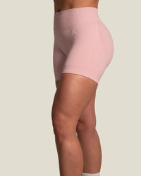 AURA SHORTS - SOFT PINK