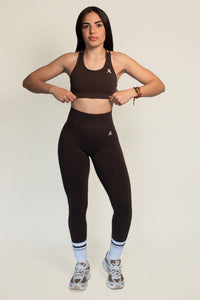 SIGNATURE SEAMLESS SPORTS BRA - CHOCOLATE BROWN